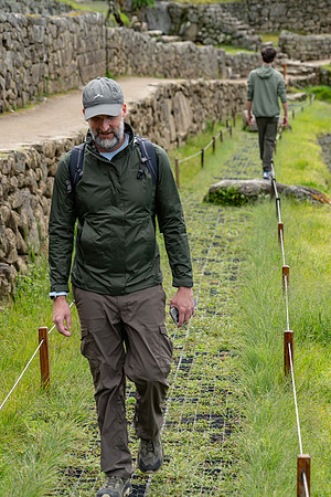 032525 (399)