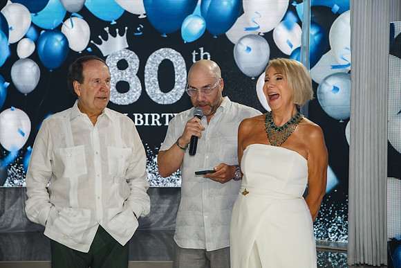 IMGb_10102