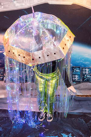 102524b_097
